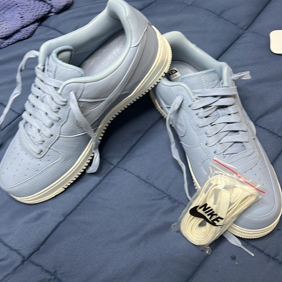 The are never worn size 11.5 mens nike air force 1's low blue grey. W Box - Picture 2 of 3